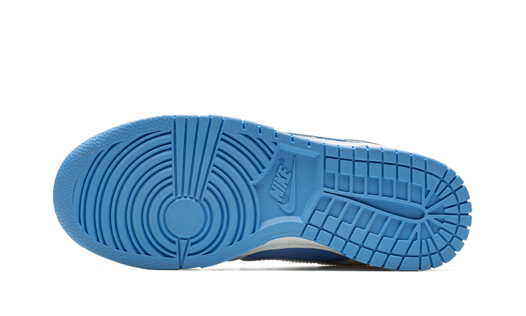 NIKE DUNK LOW REVERSE UNC WOMENS
