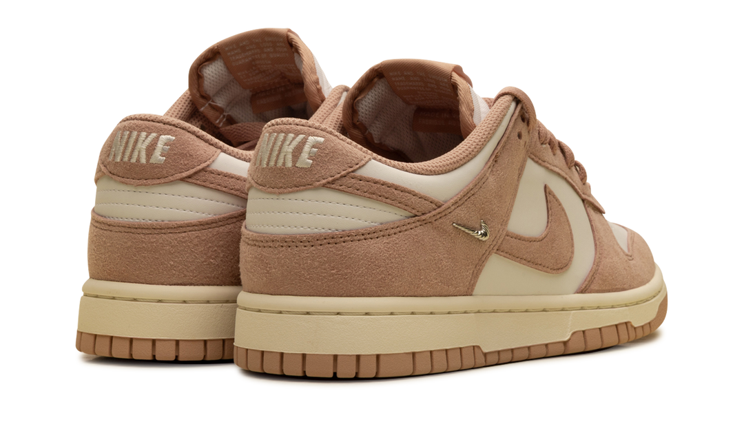 NIKE DUNK LOW ROSE WHISPER GOLD MINI SWOOSH (WOMEN&