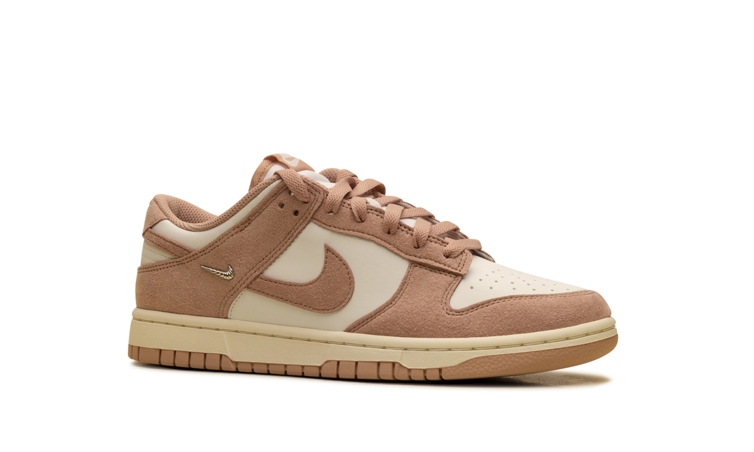 NIKE DUNK LOW ROSE WHISPER GOLD MINI SWOOSH (WOMEN&