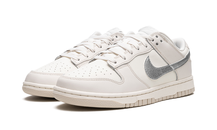 NIKE DUNK LOW SAIL PURPLE WOMENS — Stock 