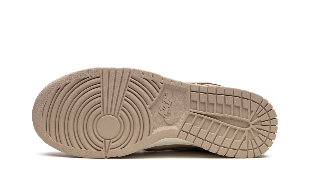 NIKE DUNK LOW SANDRIFT HEMP WOMENS
