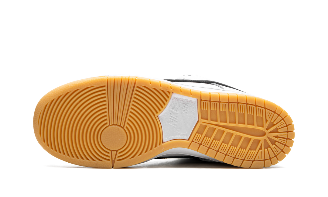 NIKE DUNK LOW SB WHITE GUM