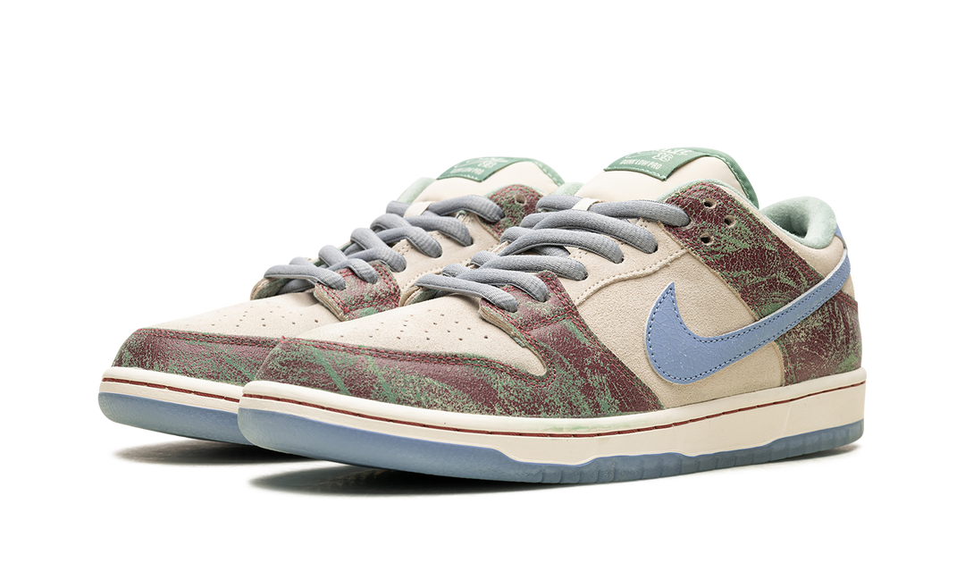NIKE DUNK LOW SB X CRENSHAW SKATE CLUB