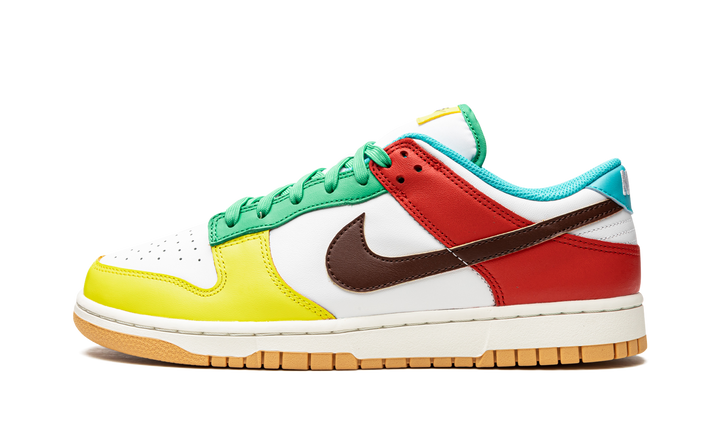 NIKE DUNK LOW SE FREE 99 WHITE