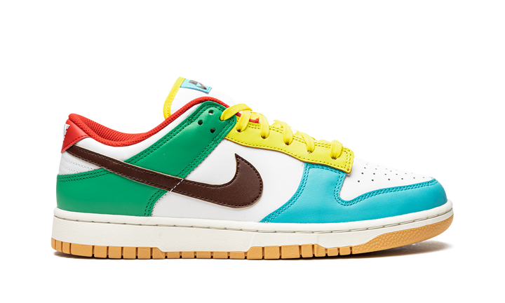 NIKE DUNK LOW SE FREE 99 WHITE