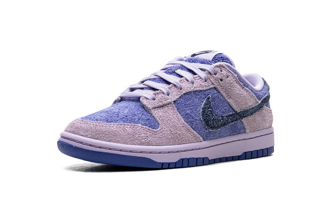 NIKE DUNK LOW SE HYDRANGEAS WOMENS