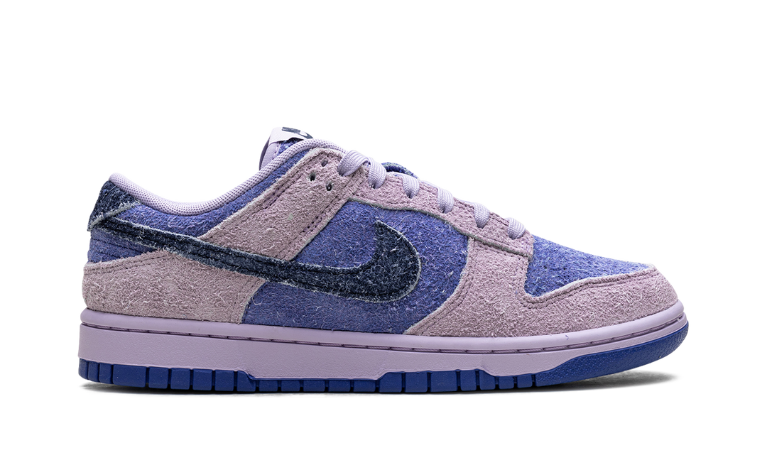 NIKE DUNK LOW SE HYDRANGEAS WOMENS