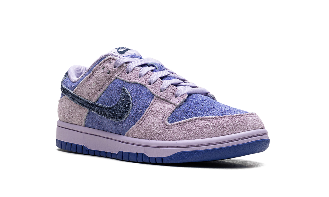 NIKE DUNK LOW SE HYDRANGEAS WOMENS