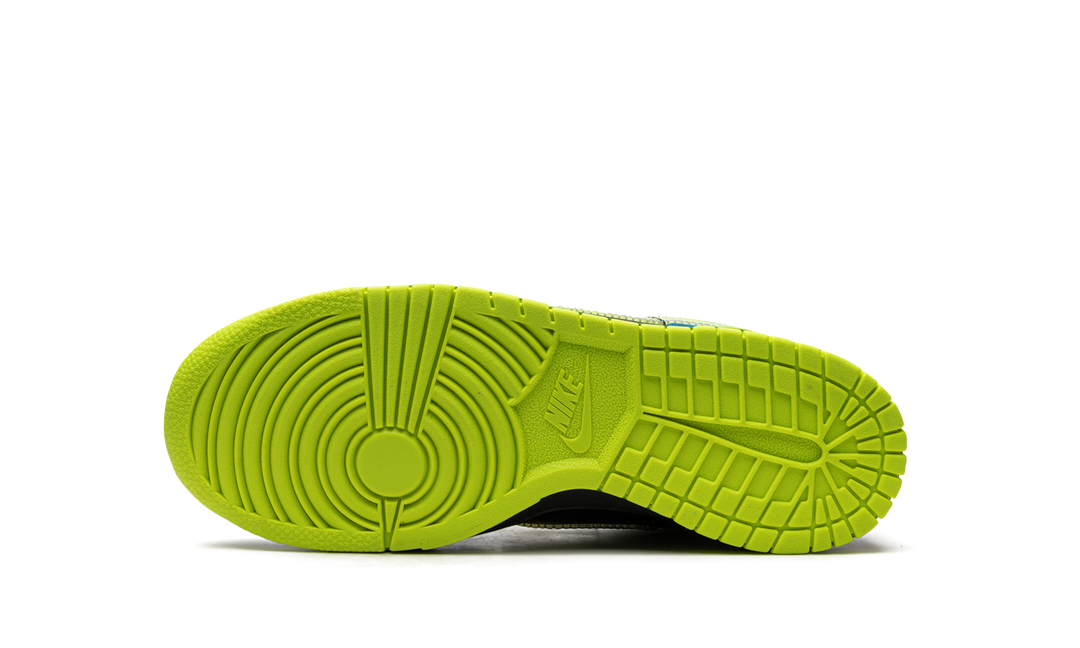 NIKE DUNK LOW SE LETS DANCE GS