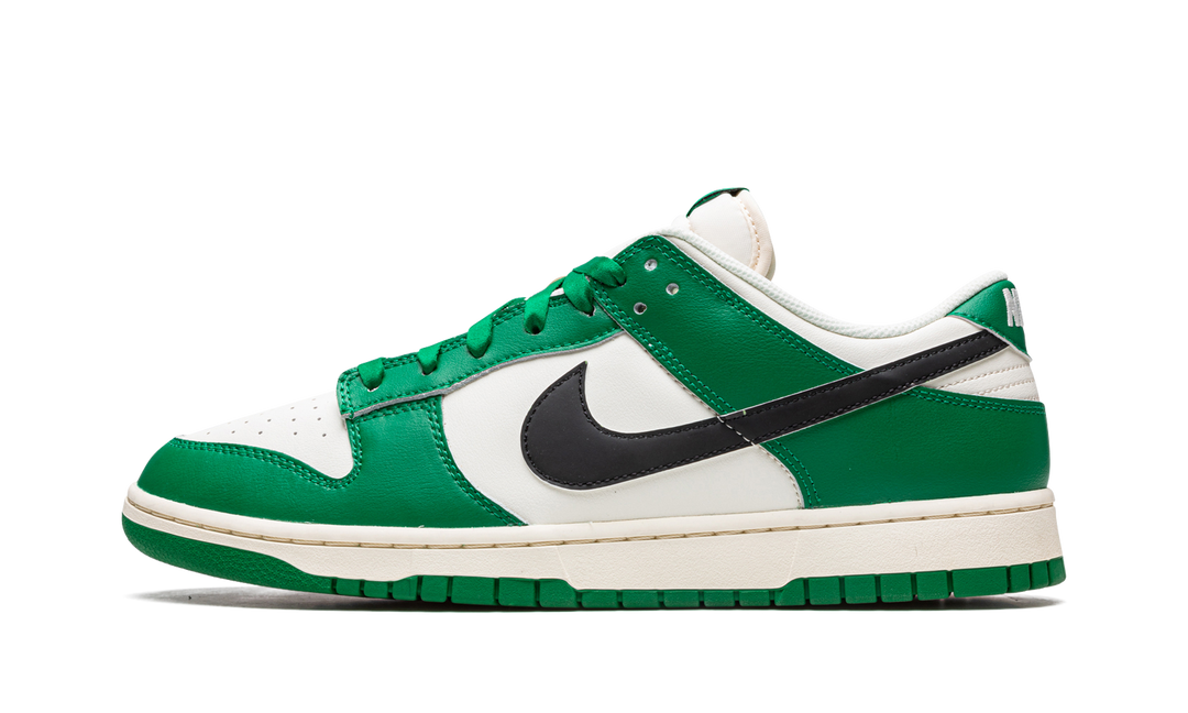 NIKE DUNK LOW SE LOTTERY