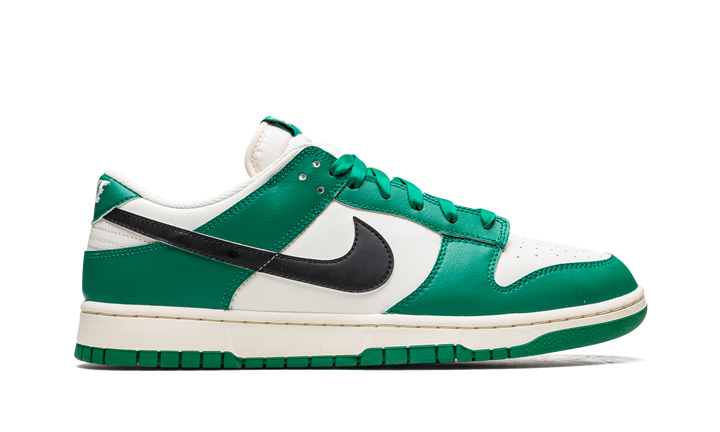 NIKE DUNK LOW SE LOTTERY