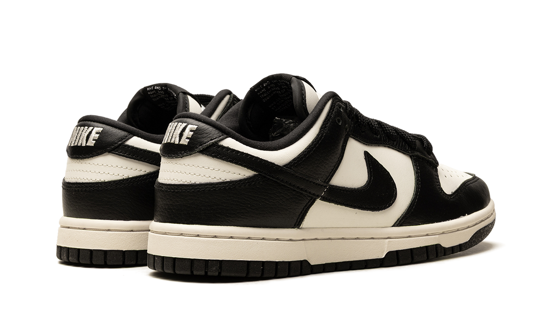 NIKE DUNK LOW SE PANDA CHERRY CHARM WOMENS