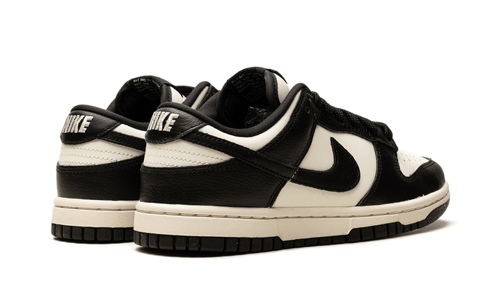 NIKE DUNK LOW SE PANDA CHERRY CHARM WOMENS