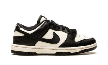 NIKE DUNK LOW SE PANDA CHERRY CHARM WOMENS — Stock