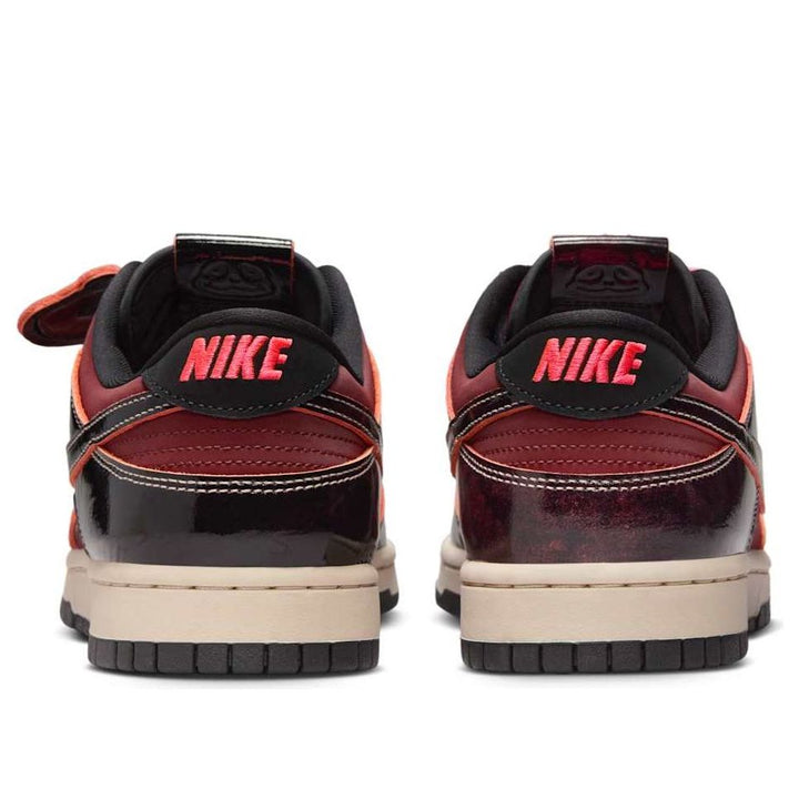NIKE DUNK LOW SE RED PANDA