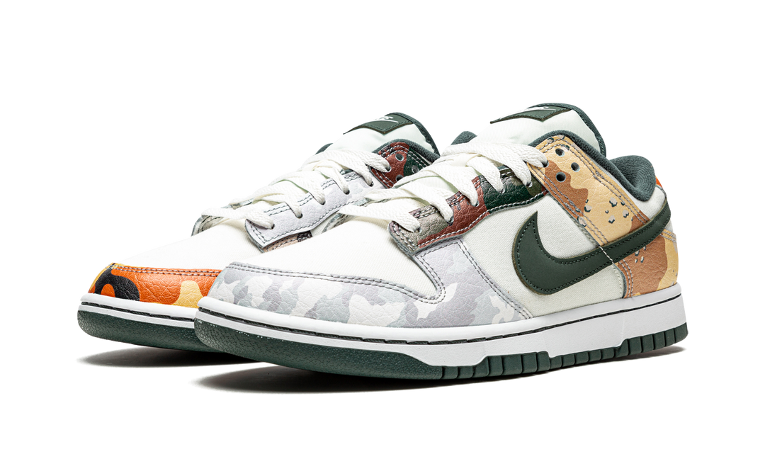 NIKE DUNK LOW SE SAIL MULTI-CAMO