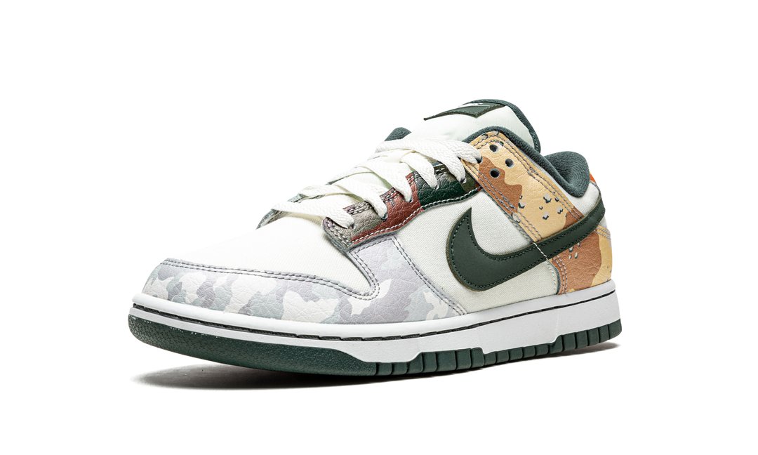 NIKE DUNK LOW SE SAIL MULTI-CAMO