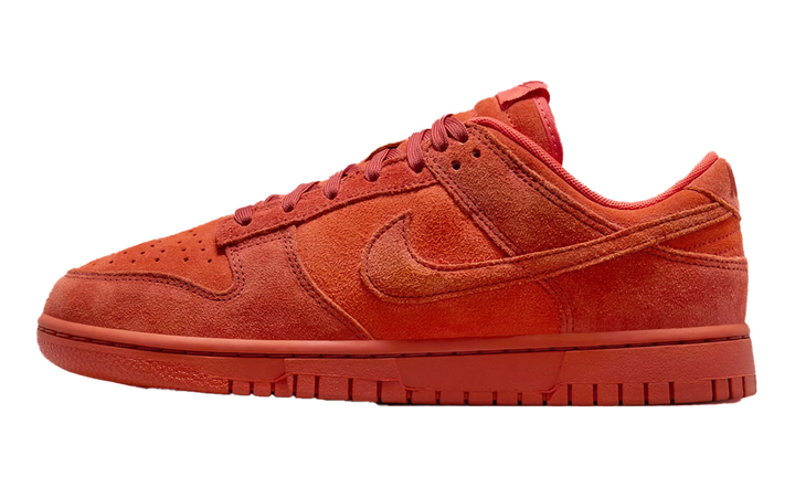 NIKE DUNK LOW SE VALLEY OF FIRE (WOMEN&