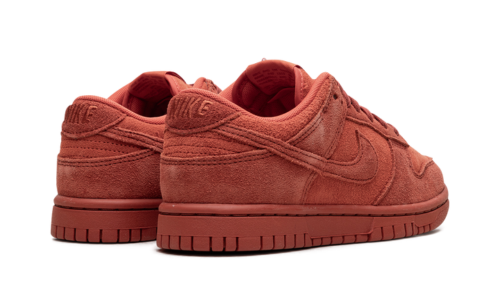 NIKE DUNK LOW SE VALLEY OF FIRE (WOMEN&