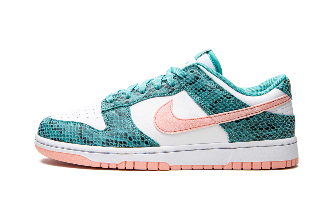 NIKE DUNK LOW SNAKESKIN
