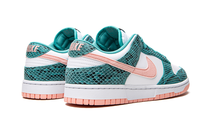 NIKE DUNK LOW SNAKESKIN
