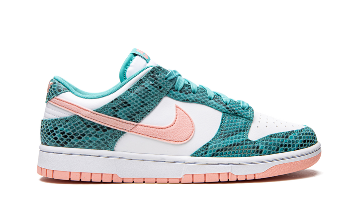 NIKE DUNK LOW SNAKESKIN