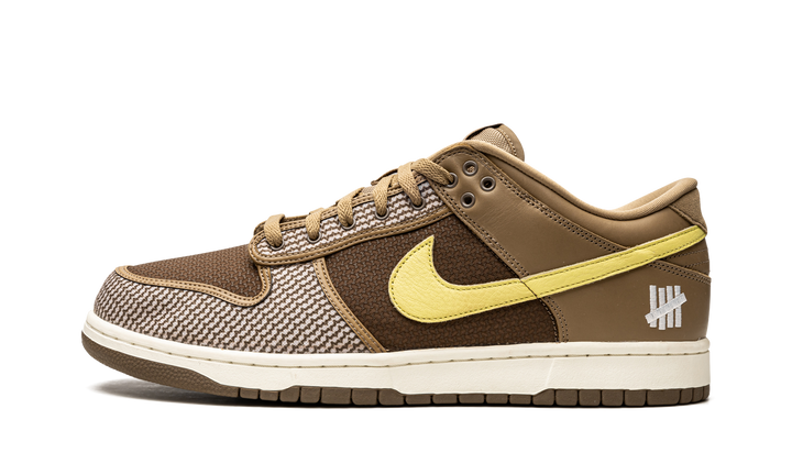 NIKE DUNK LOW SP UNDEFEATED CANTEEN DUNK VS. AF1 PACK