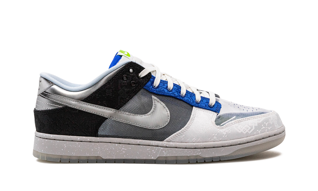 NIKE DUNK LOW SP X CLOT WHAT THE
