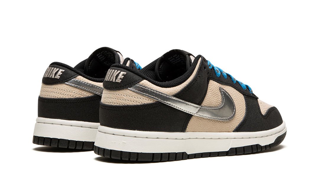 NIKE DUNK LOW STARRY LACES WOMENS — Stock 