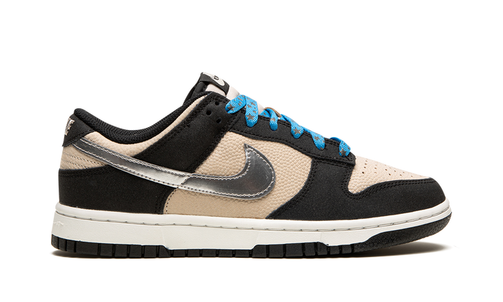 NIKE DUNK LOW STARRY LACES WOMENS — Stock 