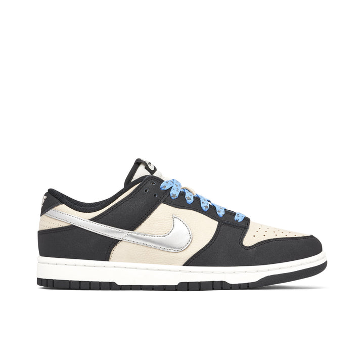 NIKE DUNK LOW STARRY LACES WOMENS — Stock 