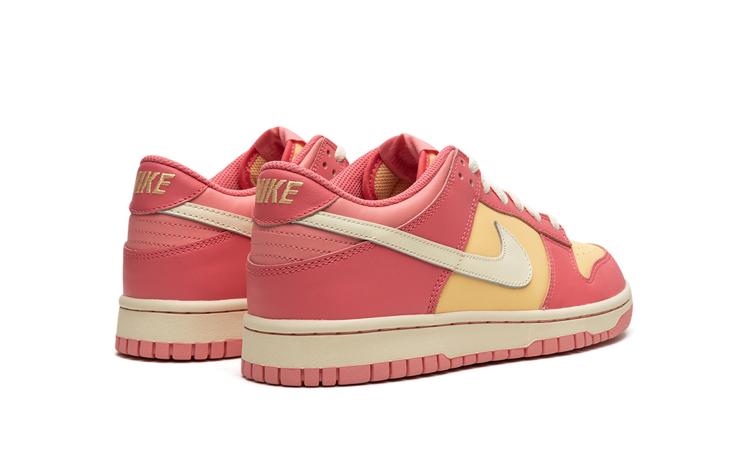 NIKE DUNK LOW STRAWBERRY PEACH CREAM GS