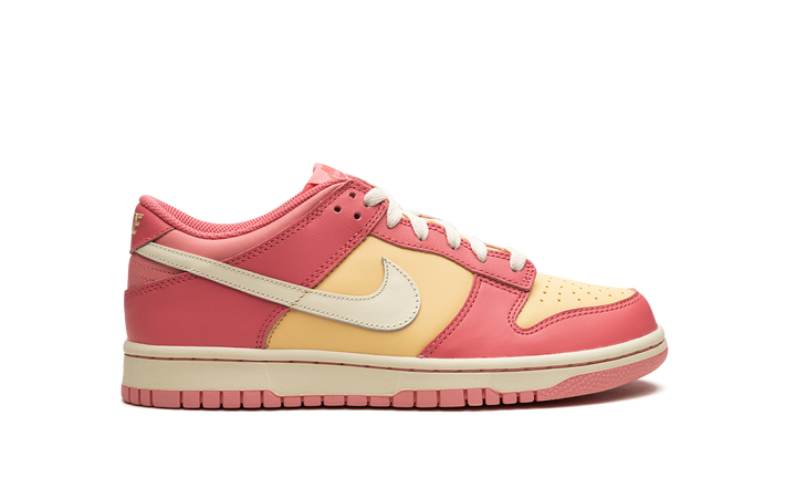 NIKE DUNK LOW STRAWBERRY PEACH CREAM GS