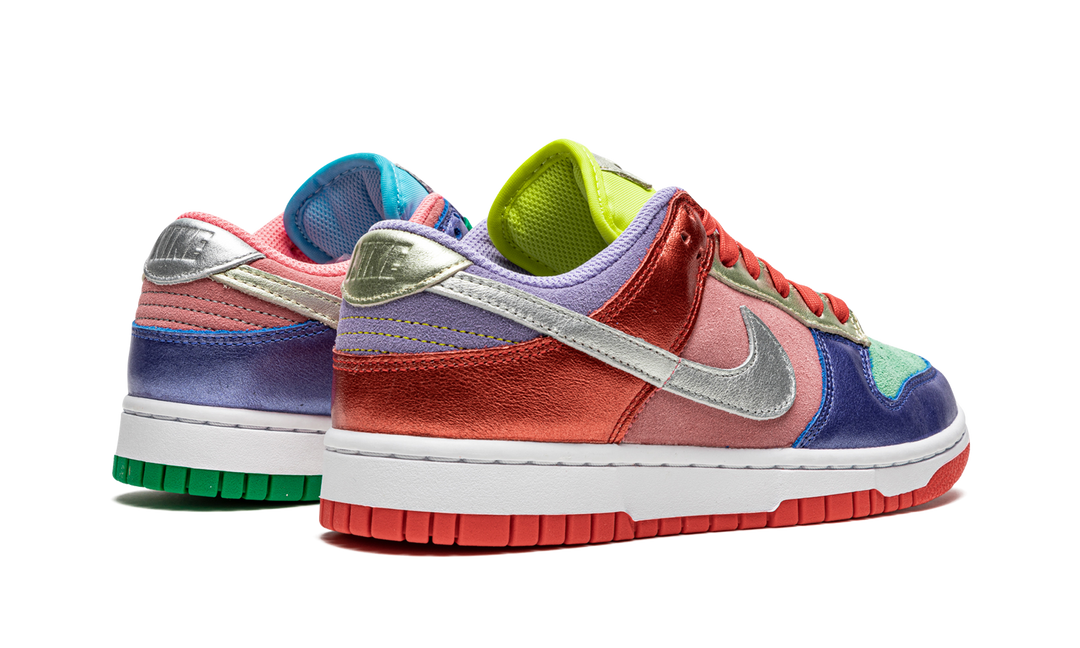 NIKE DUNK LOW SUNSET PULSE WOMENS