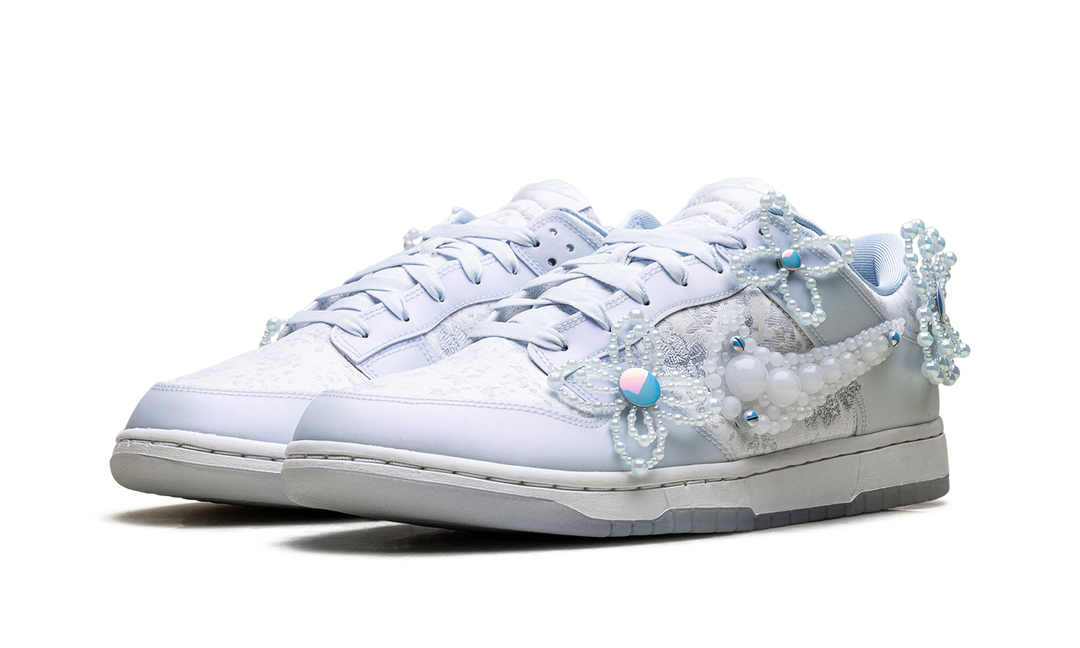 NIKE DUNK LOW SUSAN FANG ARTIST COLLECTION (WOMEN&