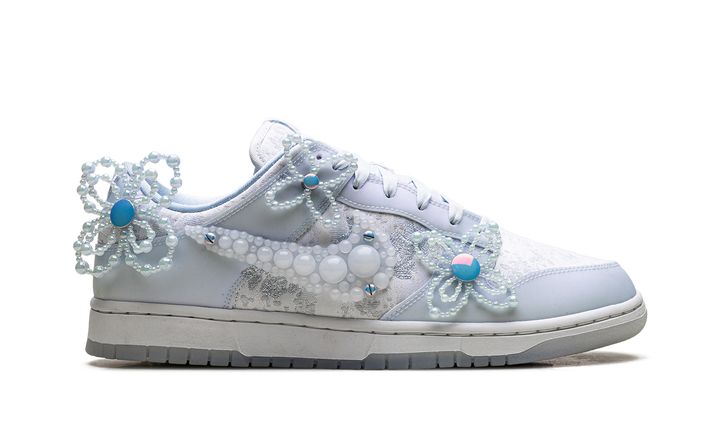 NIKE DUNK LOW SUSAN FANG ARTIST COLLECTION (WOMEN&