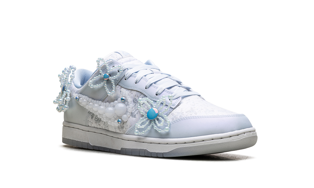 NIKE DUNK LOW SUSAN FANG ARTIST COLLECTION (WOMEN&
