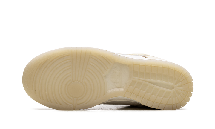 NIKE DUNK LOW TEAM GOLD (WOMEN&