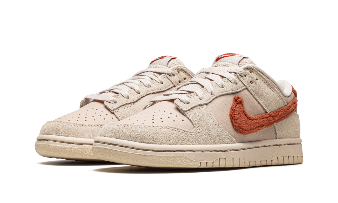 NIKE DUNK LOW TERRY SWOOSH WOMENS