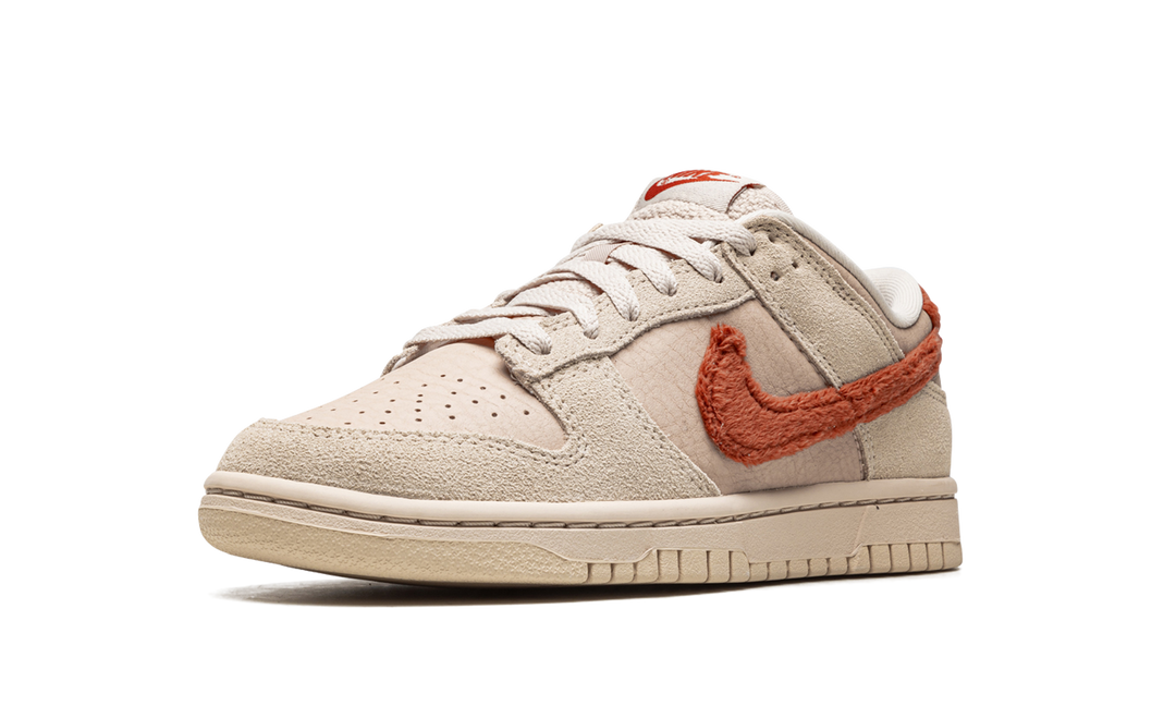 NIKE DUNK LOW TERRY SWOOSH WOMENS