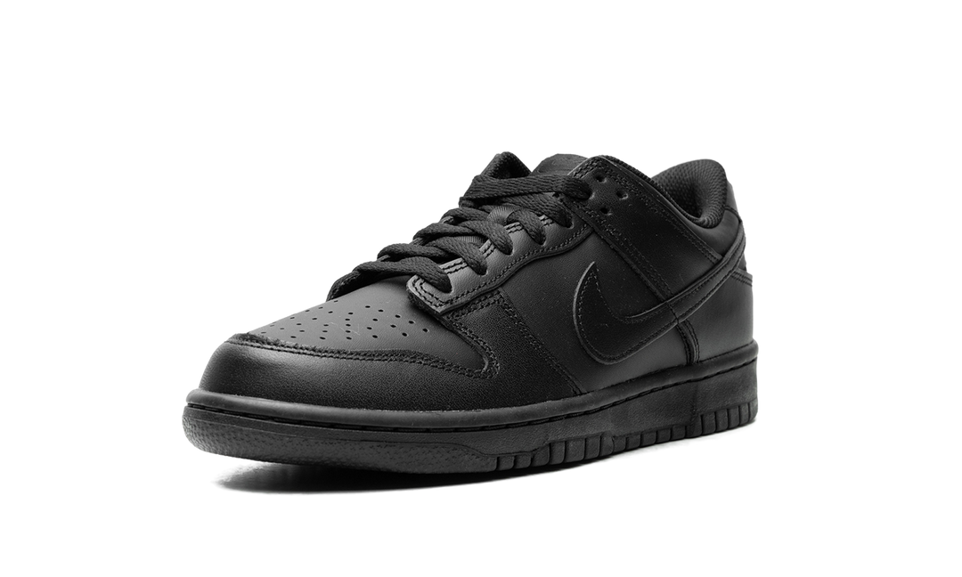 NIKE DUNK LOW TRIPLE BLACK GS