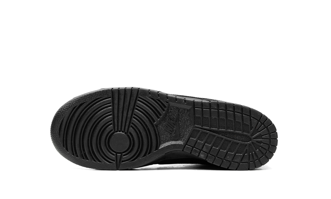 NIKE DUNK LOW TRIPLE BLACK GS