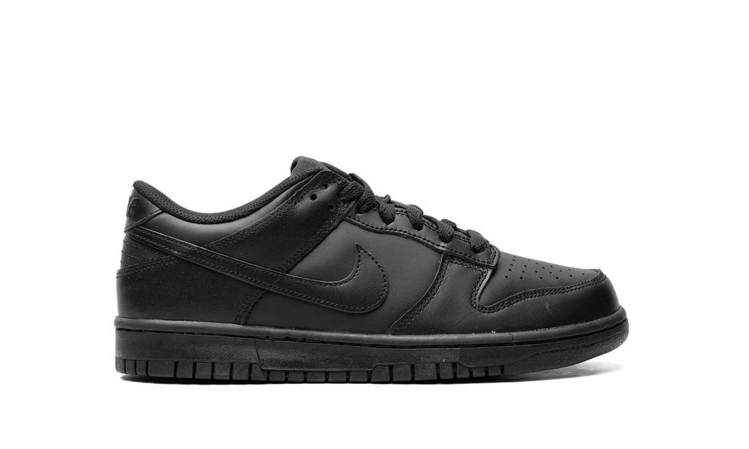 NIKE DUNK LOW TRIPLE BLACK GS