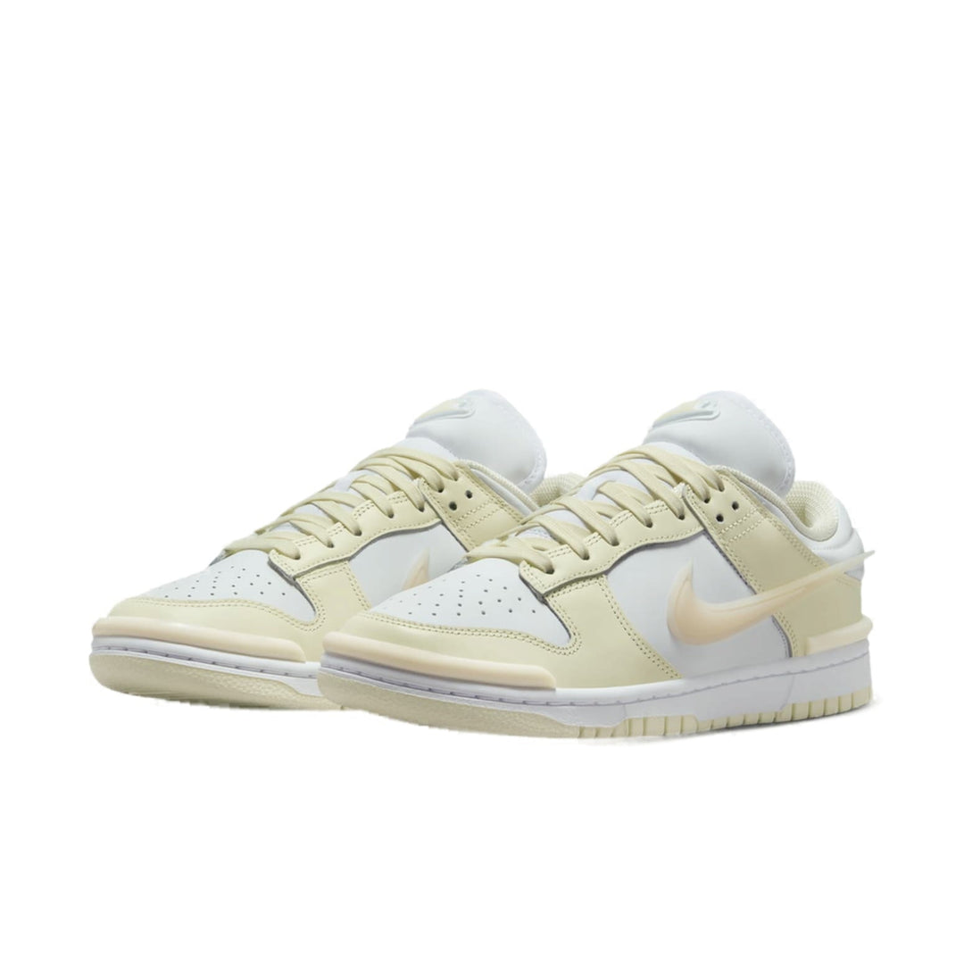 NIKE DUNK LOW TWIST COCONUT MILK GUAVA ICE WOMENS