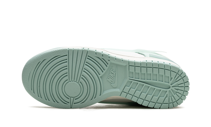 NIKE DUNK LOW TWIST JADE ICE WOMENS