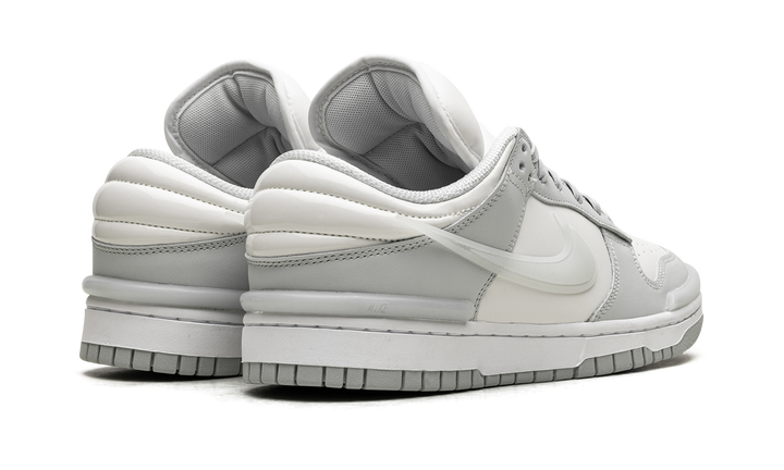 NIKE DUNK LOW TWIST LIGHT SILVER WOMENS