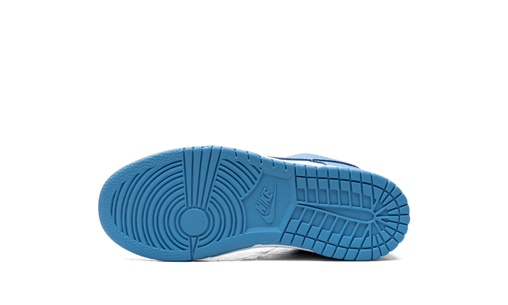 NIKE DUNK LOW UNC PS