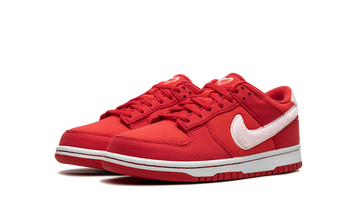 NIKE DUNK LOW GS VALENTINE'S DAY