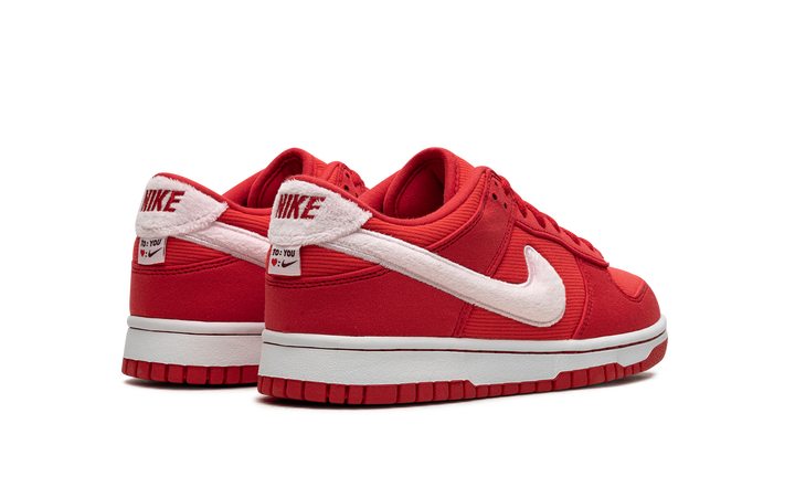 NIKE DUNK LOW GS VALENTINE&