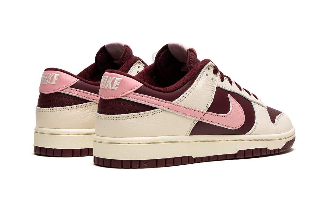 NIKE DUNK LOW VALENTINES DAY (2023)